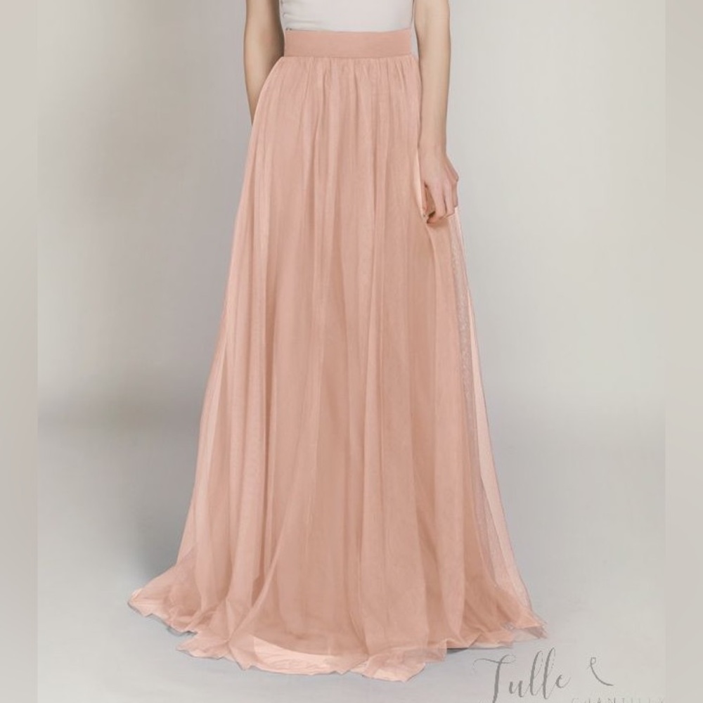 NWT Tulle & Chantilly long tulle skirt | Size 6, "rose"